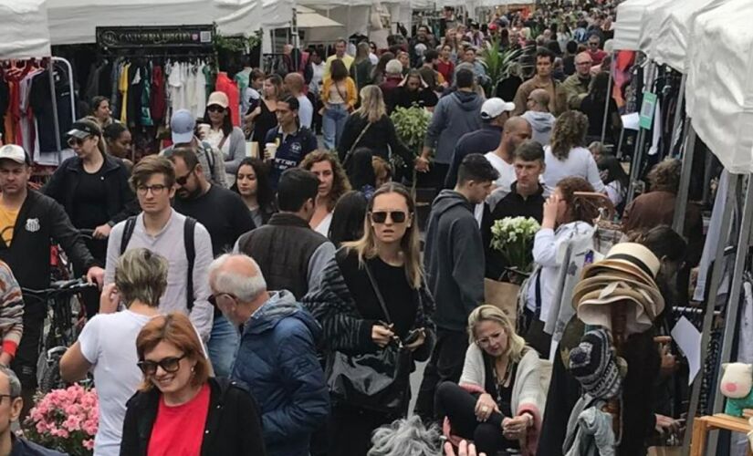 Feira no bairro da Vila Madalena é promovida há 20 anos