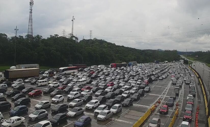 Imigrantes apresenta congestionamento sentido Capital e Litoral 