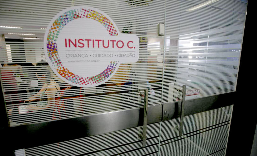 Instituto C