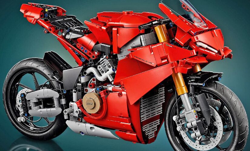 Lego Technic Ducati Panigale V4 S é o modelo da parceria