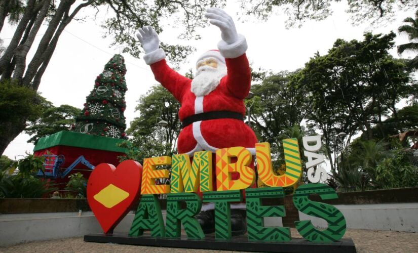 Embu das Artes terá programação especial de Natal neste ano