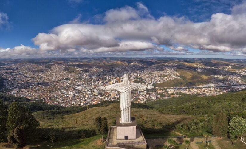 A cidade de Poços de Caldas, em Minas Gerais, é uma opção encantadora para se conhecer