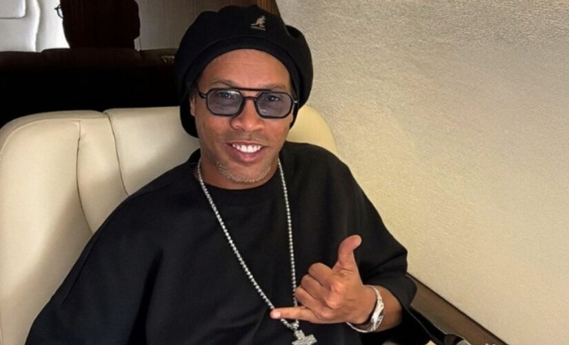 Ronaldinho Gaúcho celebra fim de ano em boate subterrânea, diz portal LeoDias