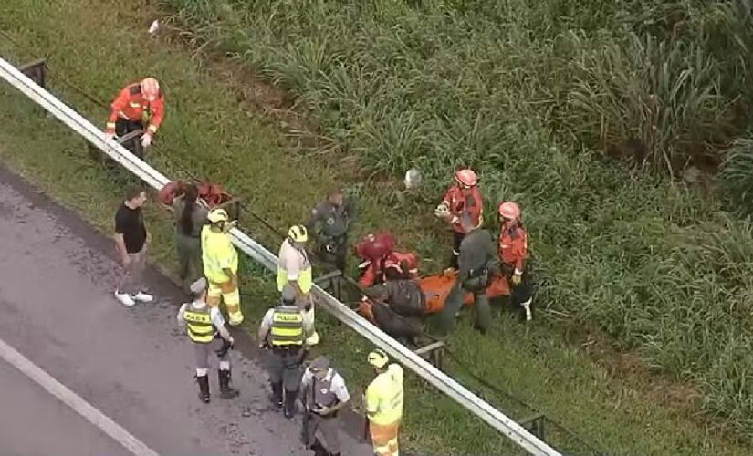 Duas pessoas foram resgatadas com vida e duas morreram