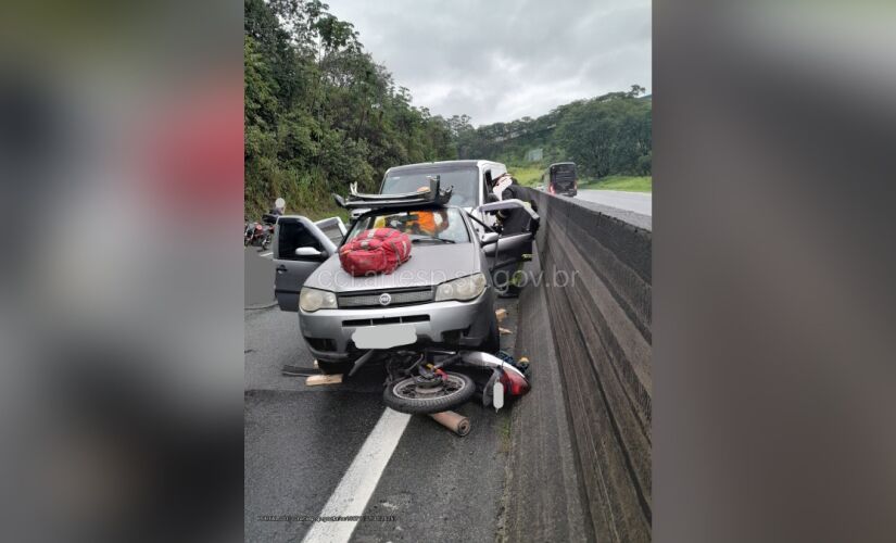 Trânsito ficou congestionado do quilômetro 24 ao quilômetro 30