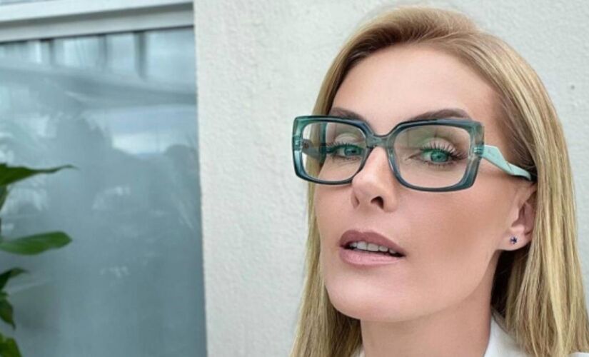 Ana afirmou que o casamento já tinha data marcada, mas foi adiado devido à reforma no local