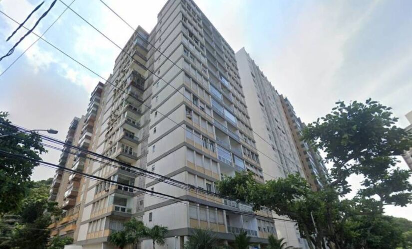 Caixa leiloa apartamento de 92 m&#xB2; em Guarujá