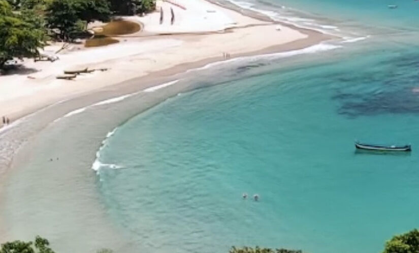 Ilhabela tem praia em formato de coração