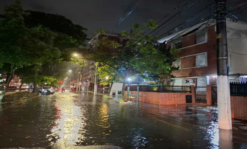 Canal 3, em Santos, é um dos pontos que sofre com as fortes chuvas