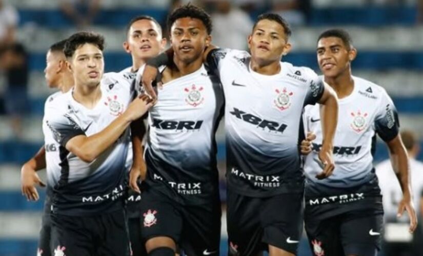 Corinthians enfrenta, nesta terça-feira (7/1), o Rio Branco-AC na Copinha