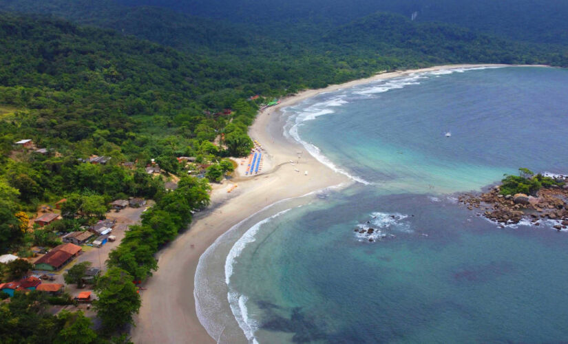 Castelhanos, em Ilhabela, está entre as praias selecionadas para conhecer no verão