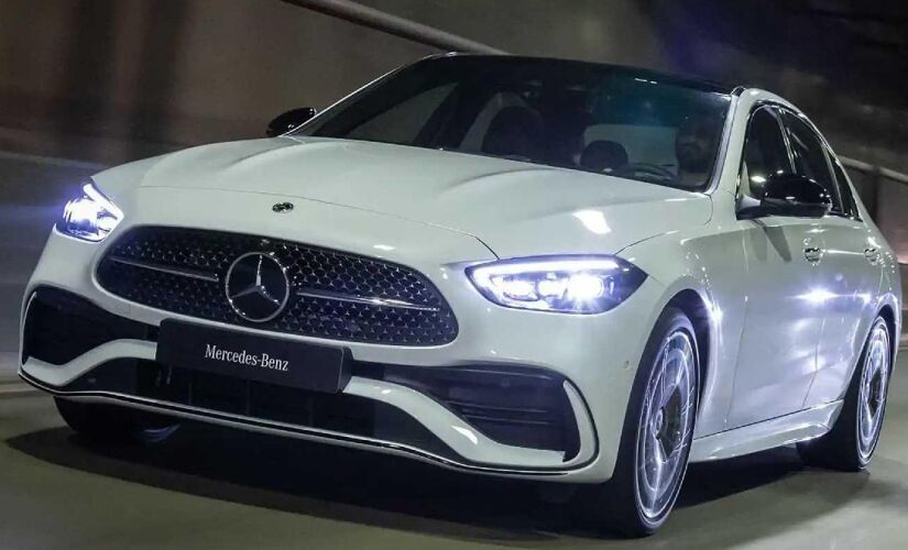 Mercedes-Benz oferece os modelos da Classe C na linha 2025