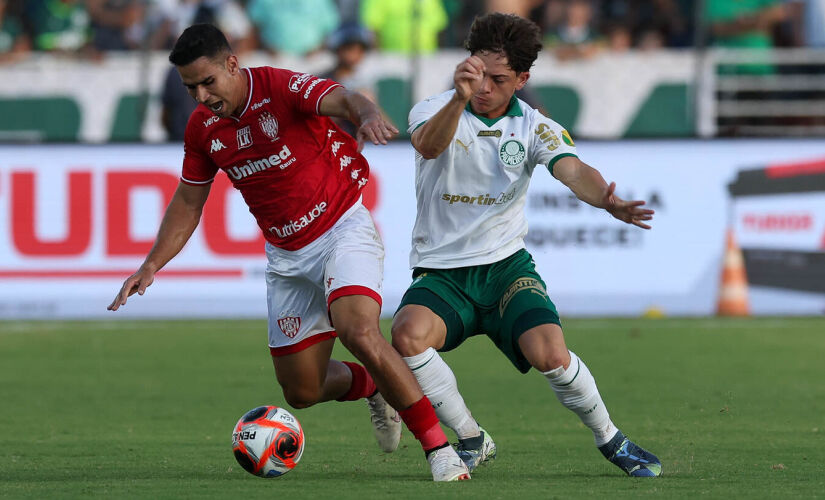Palmeiras encontrou dificuldades na noite deste sábado (18/1) em jogo pela segunda rodada do campeonato Paulista