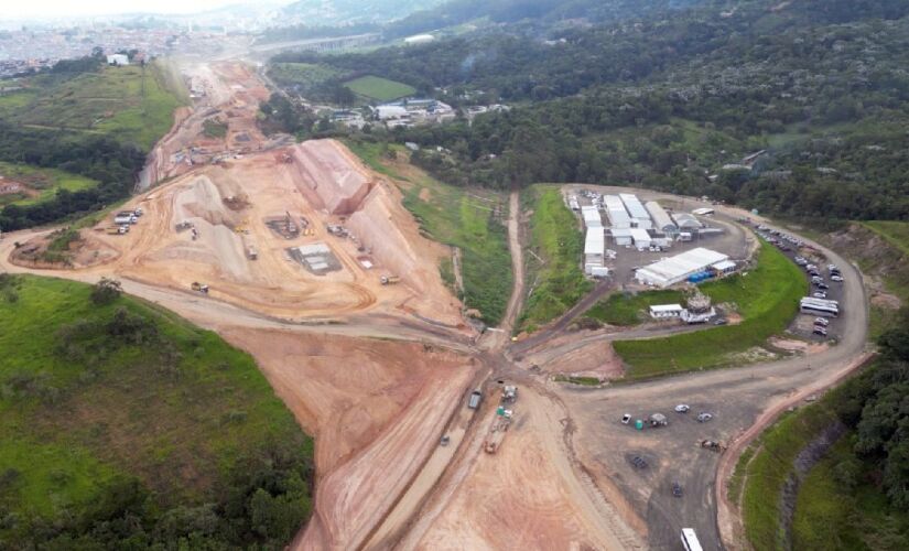 Novos desvios foram criados em Guarulhos