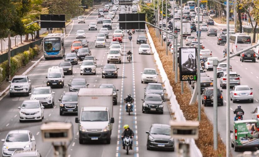 Motorista paulista precisa pagar mais do que de outros estados