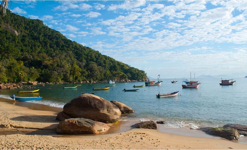 Áreas verdes, número e qualidade das praias fez de Ubatuba um destino querido entre os paulistas