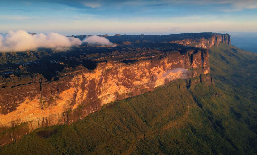 O Monte Roraima é um dos mais elevados do País