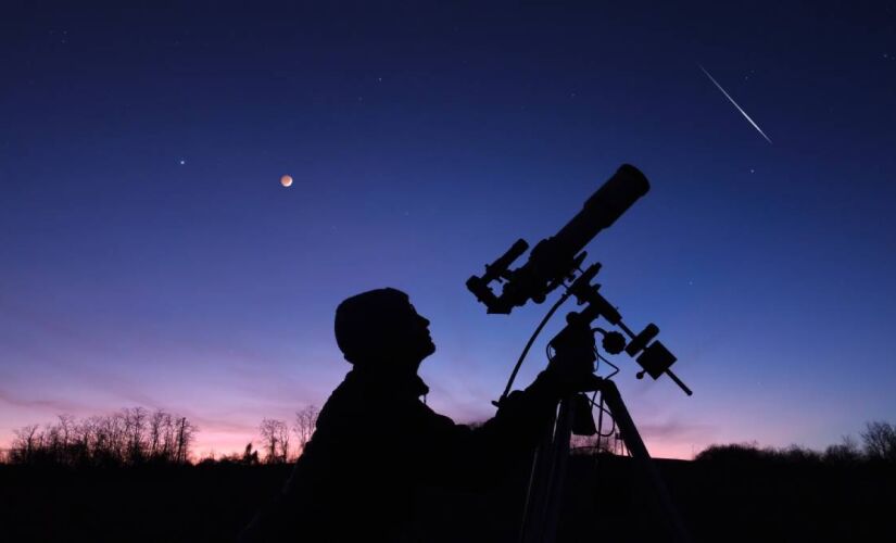 Programação terá orientações e explicações sobre a observação do céu com telescópios