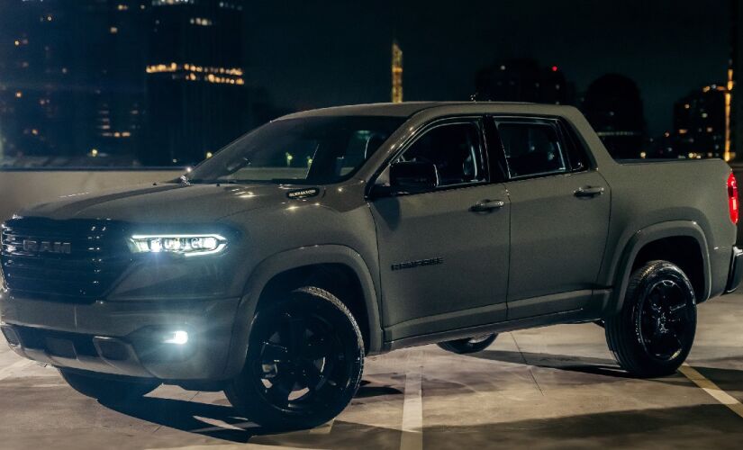 Ram Rampage Laramie 2.2 turbodiesel com Pacote Night Edition