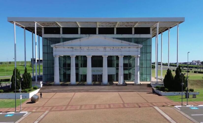 Teatro municipal é uma das heranças do período