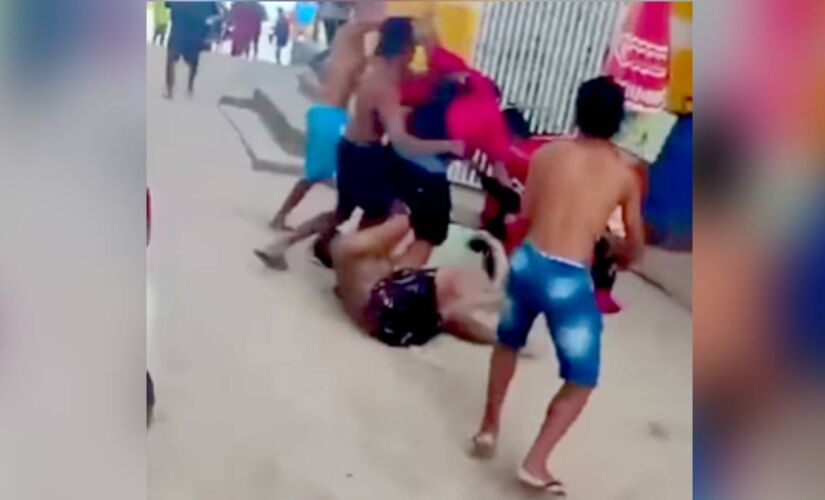 Briga generalizada na Praia do Tenório, em Ubatuba