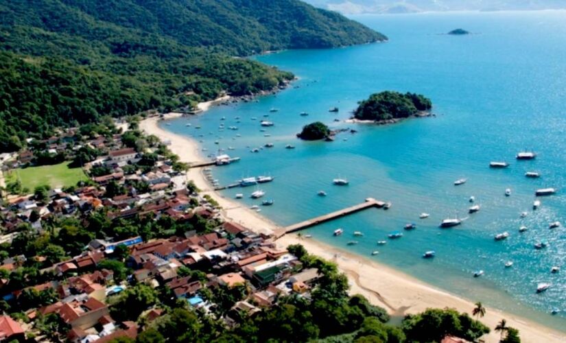 Carros dos visitantes de Ilha Grande devem ficar no continente