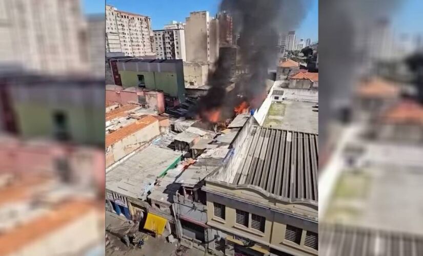 Fogo começou por volta das 9h e os bombeiros precisaram de 3h para controlar as chamas 