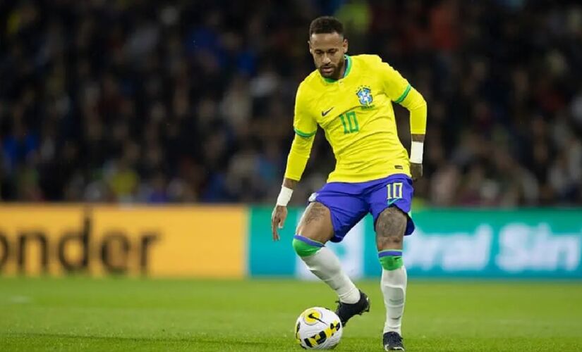 Expectativa pela presença de Neymar era grande e o atleta está escalado pelo técnico para defender a camisa verde e amarela