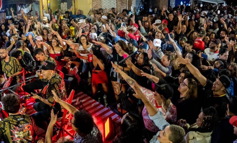 Espaços nos quais as pessoas se unem em roda para ouvir a música são lugares de celebração à ancestralidade e uma forte expressão da cultura afro-brasileira