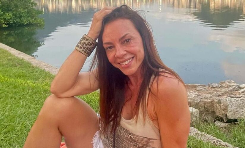 A atriz Carla Marins está de volta à TV Globo