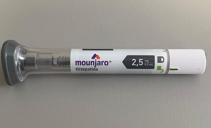 Além de suprimir o apetite, o Moujaro, tem efeitos colaterais que podem causar mal estar em pacientes que fazem seu uso