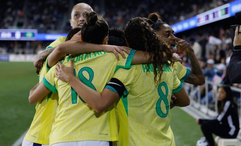 Embora não tenha a estrelinha de campeão bordada na camisa, o Brasil detém recordes importantes na Copa