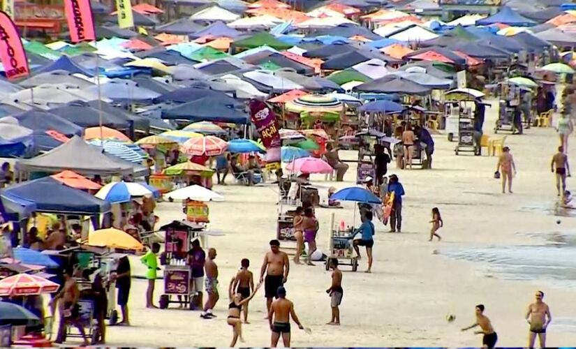 Vereadores de Ubatuba aprovaram por unanimidade o projeto de lei que proíbe a instalação e o uso de tendas nas praias da cidade