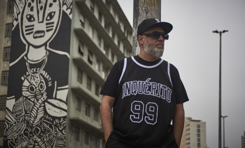 Renan Inquérito fará show em celebração de álbum antológico