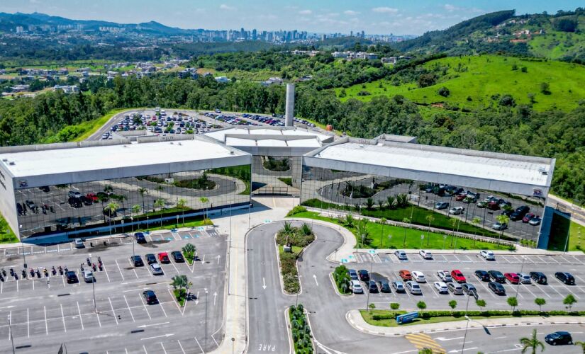 Ponte será construída na Via Parque, próxima ao Grupo de Escoteiros Bacury