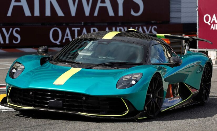 Aston Martin Valhalla em Mônaco