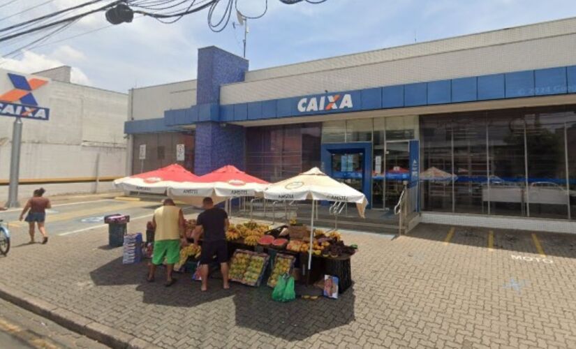 Caixa fica na rua José Vedovatto, em Sumaré, no interior de São Paulo