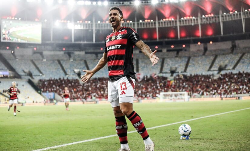 Flamengo e Espérance se enfrentam, nesta segunda-feira, no Super Mundial de Clubes
