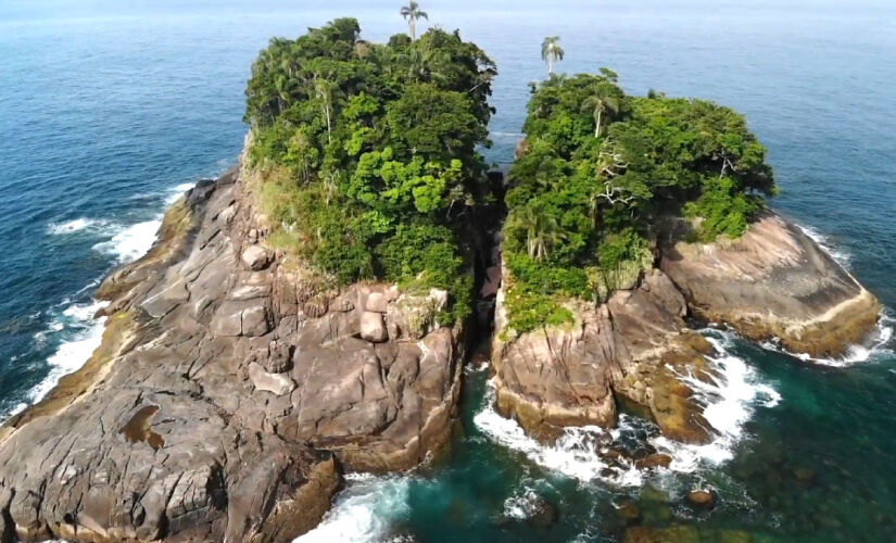 Ilha da Selinha fica no litoral norte de São Paulo