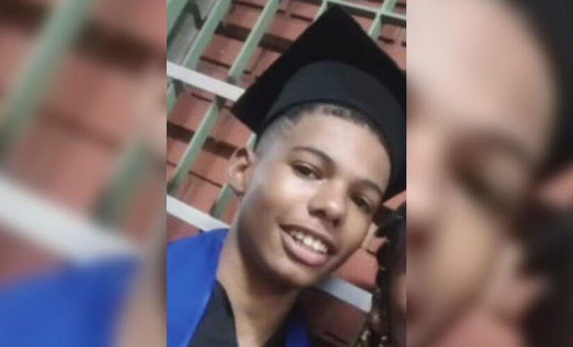 Jovem chegou a ser socorrido por testemunhas e foi encaminhado à UPA Sul, mas não resistiu aos ferimentos