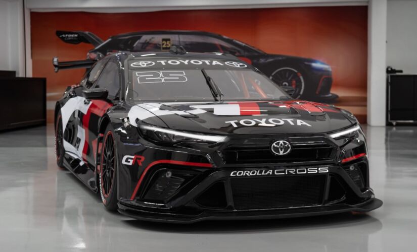 Apresentando um salto em engenharia e design no cenário do automobilismo, o Toyota Corolla Cross Stock Car chega para redefinir o que se espera de um carro de corrida.