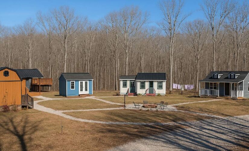 Conheça a história da família Brinks, que construiu uma vila de casas minúsculas, alcançando autonomia e economia em Kentucky