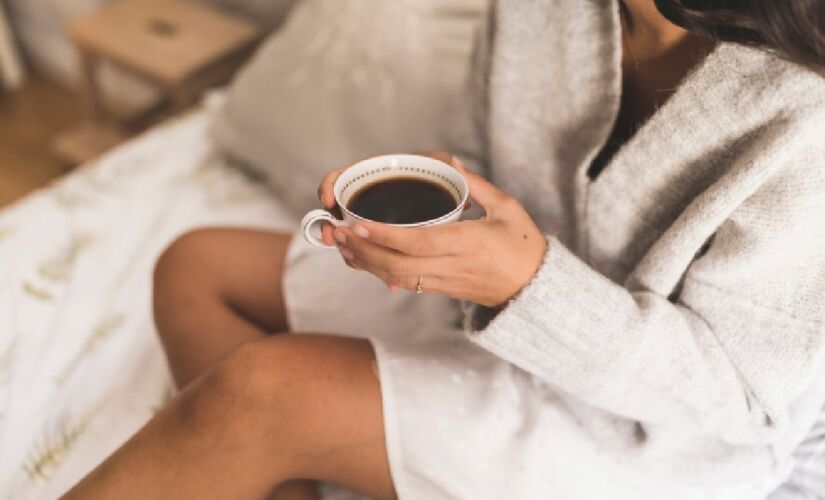 Não é só o café que atrapalha a qualidade do sono