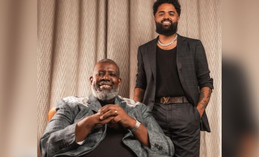 Péricles e Julio Beltrão, homenageado e CEO do Prêmio Potências, respectivamente