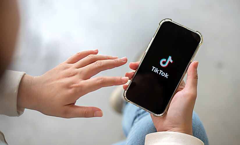 Aplicativos como Instagram, X (antigo Twitter), TikTok e outras redes são amplamente usadas e divulgadas nos dias atuais