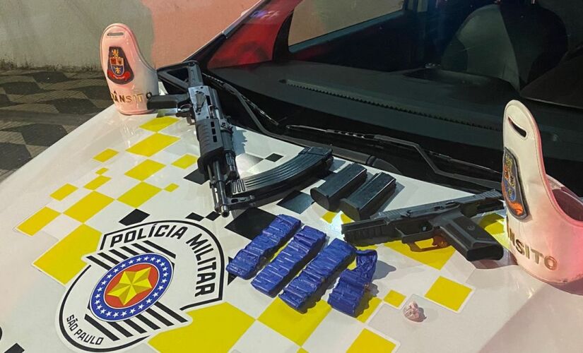 Suspeita foi encaminhada ao 8&ordm; Distrito Policial do Brás, onde o caso foi registrado e os materiais apreendidos