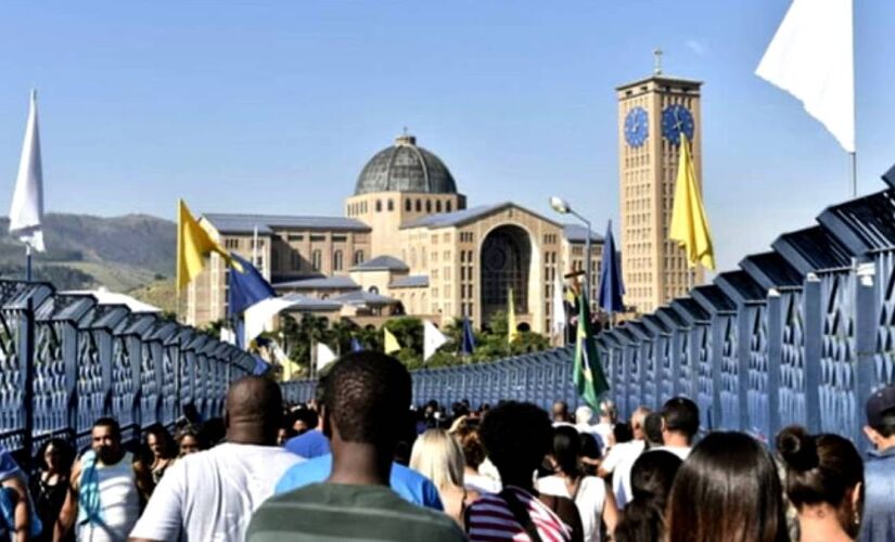 Polícia Civil investiga o caso de um corpo encontrado enterrado em um terreno que pertence ao Santuário de Aparecida, a cerca de 170 quilômetros da capital paulista