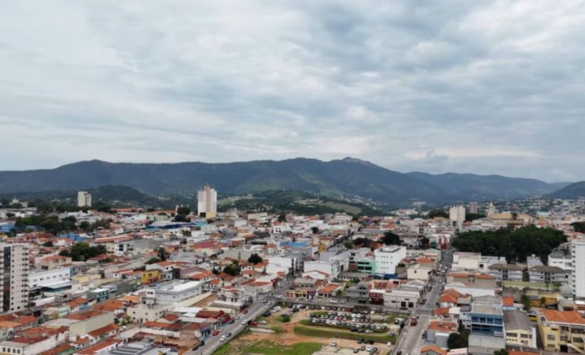 Infraestrutura moderna, clima agradável e paisagens naturais fazem de Atibaia um ótimo lugar para morar