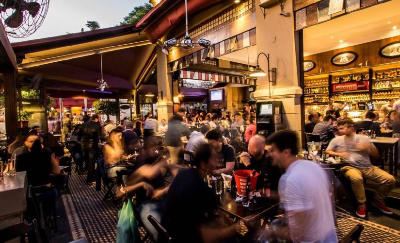 Bairro é famoso pelos sambas noturnos e grandes manifestações artísticas