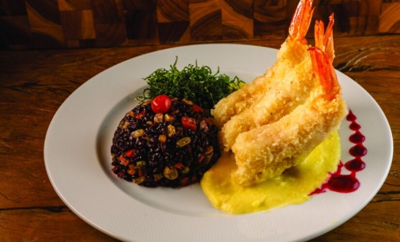 O cardápio completo e a lista de restaurantes estão disponíveis no site oficial do evento